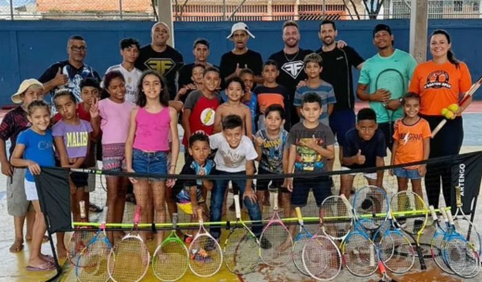 Venha fazer parte da Páscoa para as nossas crianças tenistas