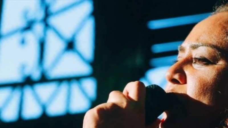 Ajudando a realizar sonho