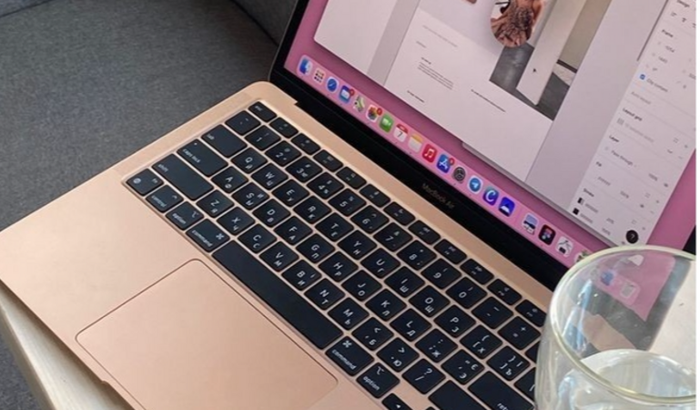 Compra um notebook para melhorar os meus estudos 