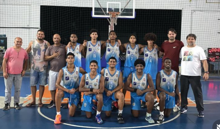 Ajuda para mamute do projeto de basquete competição 