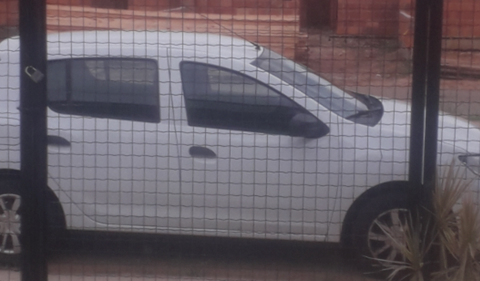   Trabalho como uber e fundiu meu motor.