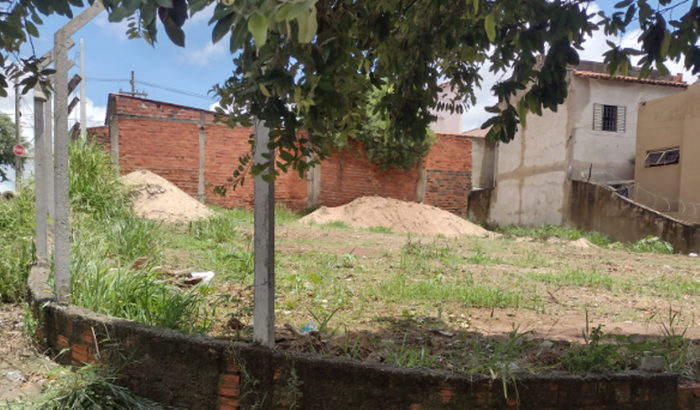 Precisamos de ajuda na construção do instituto comunitário 