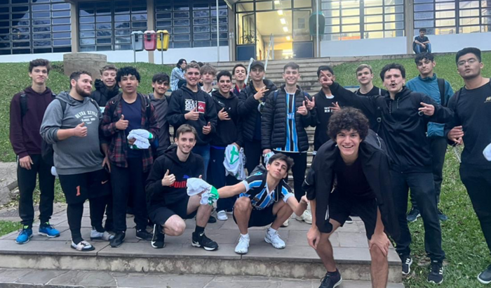 Ajuda para comprar os uniformes do IFSul