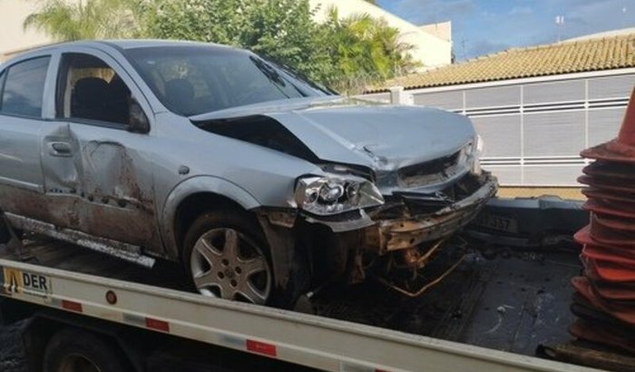 Ajuda para consertar o carro, preciso dele para trabalhar.