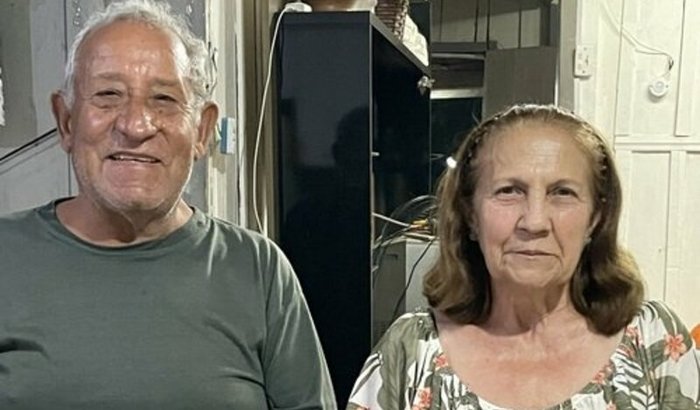 AJUDA PARA REFORMAR A CASA DE UM CASAL DE IDOSOS 