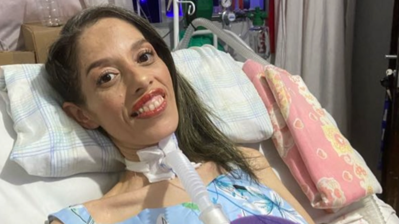 imagem da vaquinha Ajude a Vivian com a cadeira eletrica 