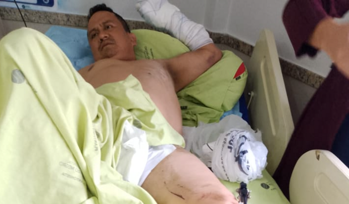 Ajuda ao amigo João  Ferreira