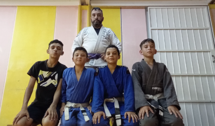 Compra de kimono para projeto social gratuito