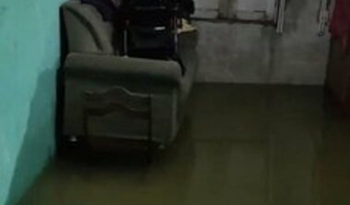 Ajuda para aterrar minha casa que passou por uma enchente 