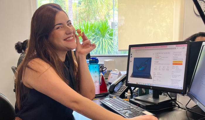 Notebook empresaria Luana