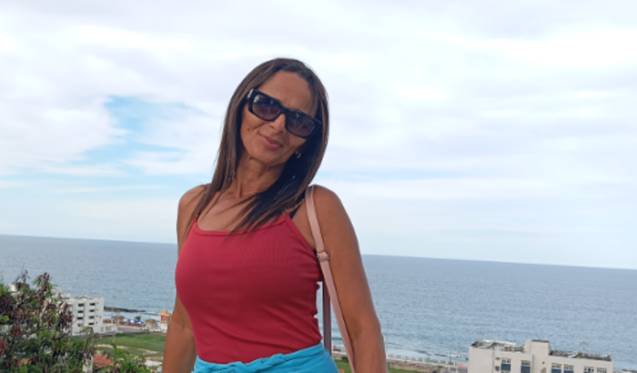 AJUDA A MINHA MÃE A REALIZAR OS SONHOS DELA.