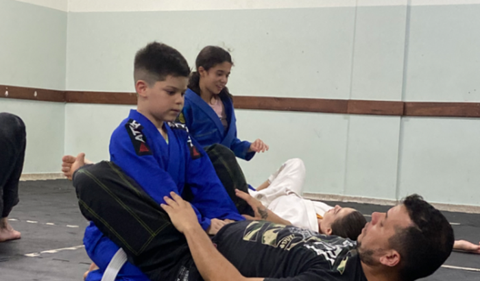 Ajude o Enzo a ir para o Campeonato de Jiu-jítsu em Umuarama