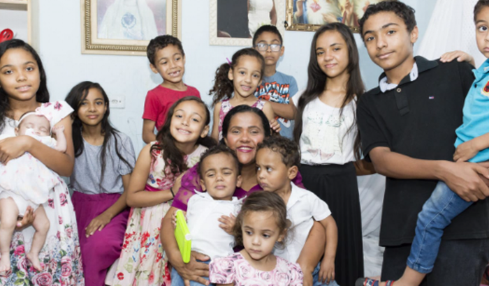 Gi mãe de 13, máquina de lavar grande e reforma da lavanderia