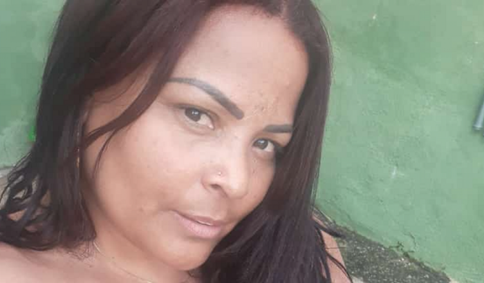 Ajuda a Denise a pagar dívidas ocasionadas por 2 cirurgias de urgência em menos de 3 meses.