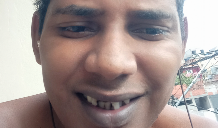Ajude-me a ter um sorriso novamente 