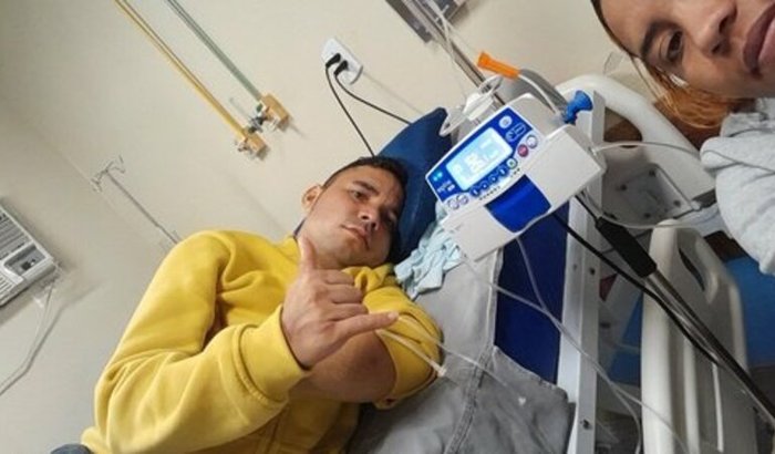 Me ajudem a costiar os gastos do meu tratamento de um câncer no intestino .