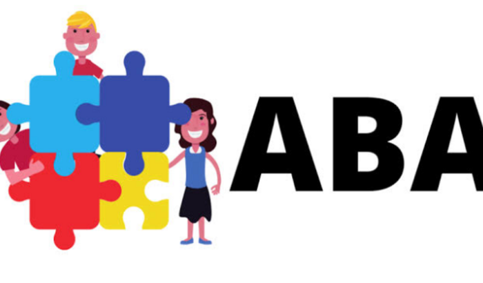 Ajude a professora a fazer o curso ABA