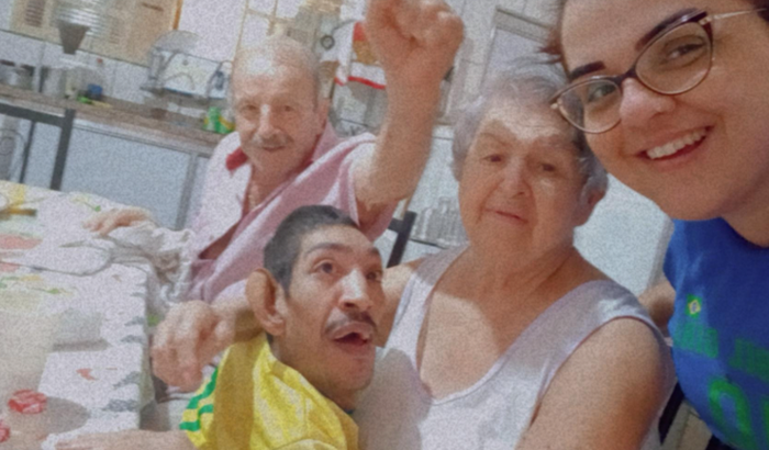 Uma cuidadora para minha família 