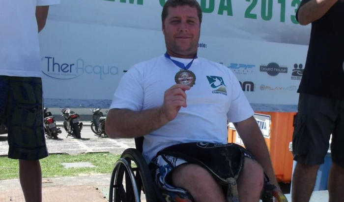 Ajude o Fabinho