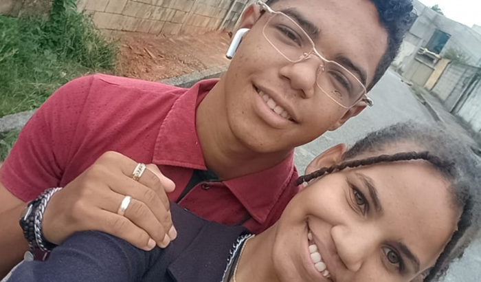 Tirar a carteira pra poder trabalhar de motorista pois tenho um braço e uma perna que não funciona 100% 