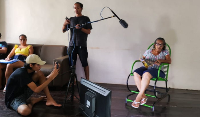 Ajude o nosso projeto de cinema