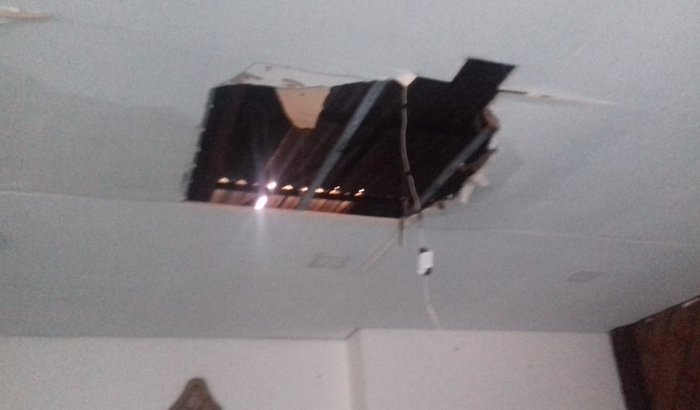 Reforma do Telhado do Templo Escola Caboclo Urubatão Da Guia