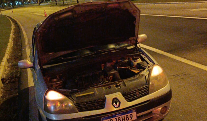 Motor Do Carro Do Rodrigo 