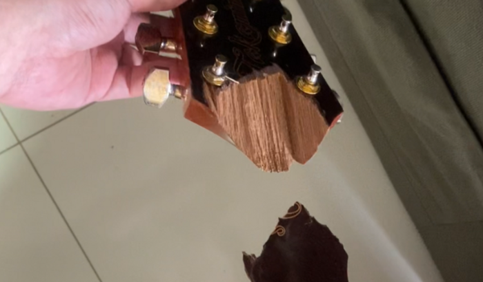 Ajudar compra violão 