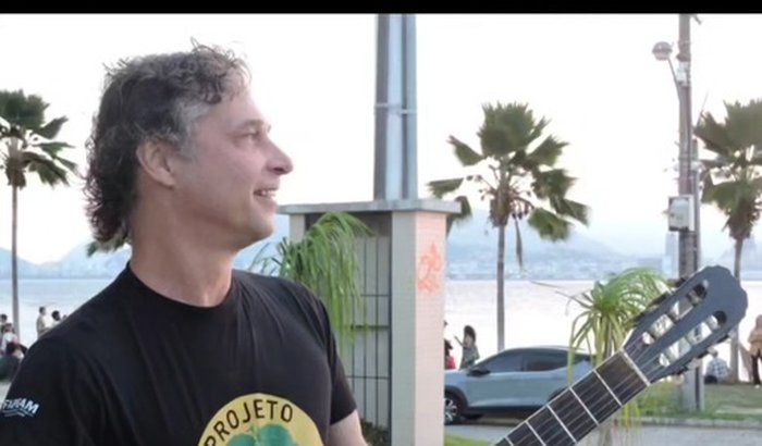 SHOW CLAUDIO SCHOTT E BANDA