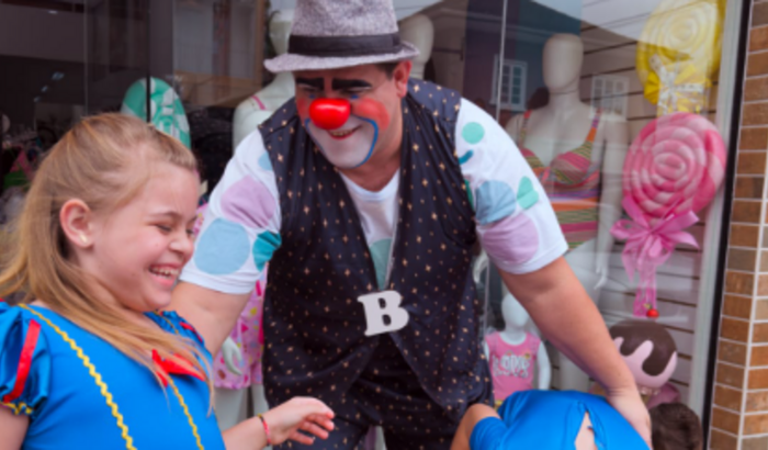 AJUDE O BORACHINHA A COMPRAR UMA KOMBI PARA SEUS PROJETOS