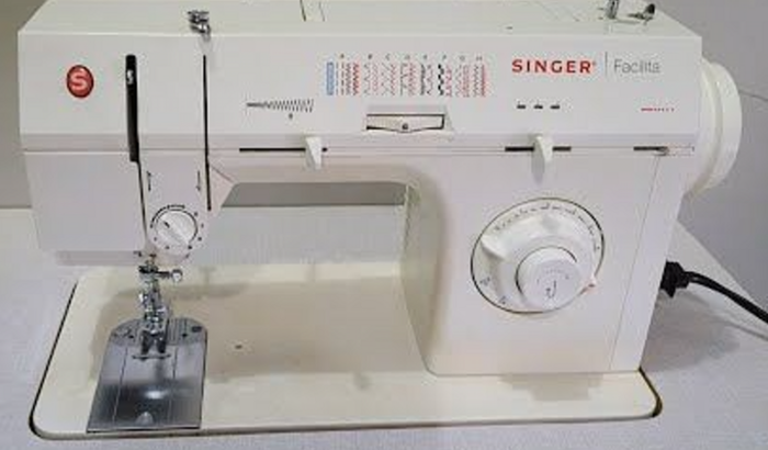 me ajude a conseguir uma máquina de costura 