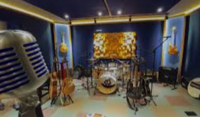 "Ecoando Talentos: Ajude-nos a Amplificar a Voz da Música"!