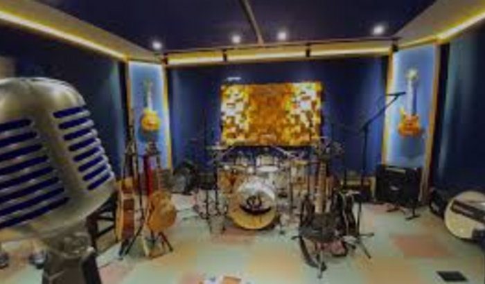 "Onde a Música Brilha: Invista na Excelência de Nossas Instalações Musicais!"