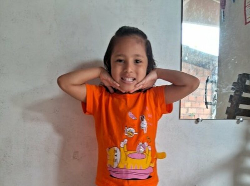 Ajuda para a Sophia autista de 3a10m com seus exames médicos 