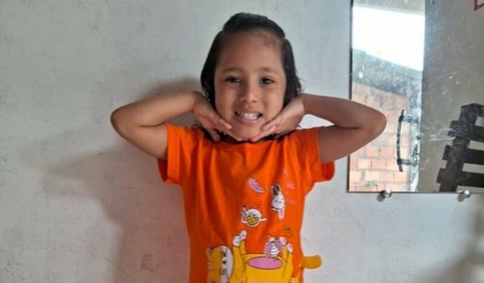 Ajuda para a Sophia autista de 3a10m com seus exames médicos