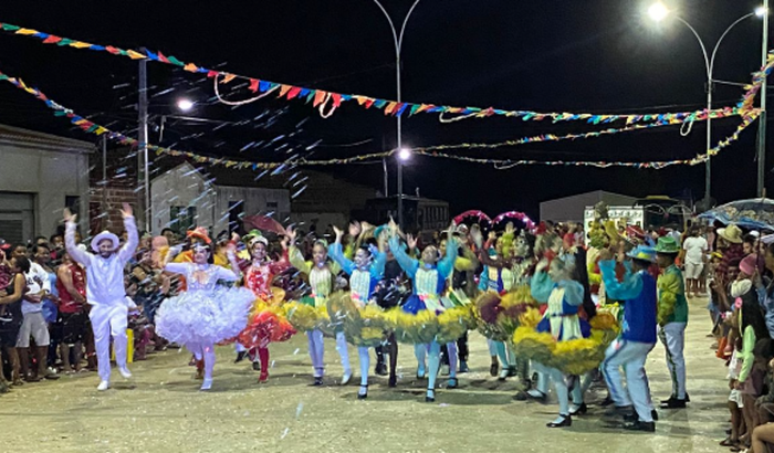 Ajude-nos a realizar nosso espetáculo 2024