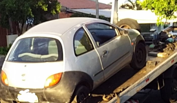 Conserto e reforma de carro pra trabalho.