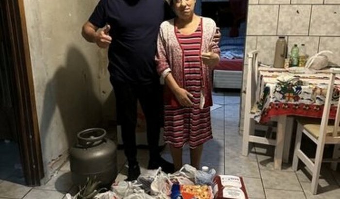 Todos pela dn Adriana 