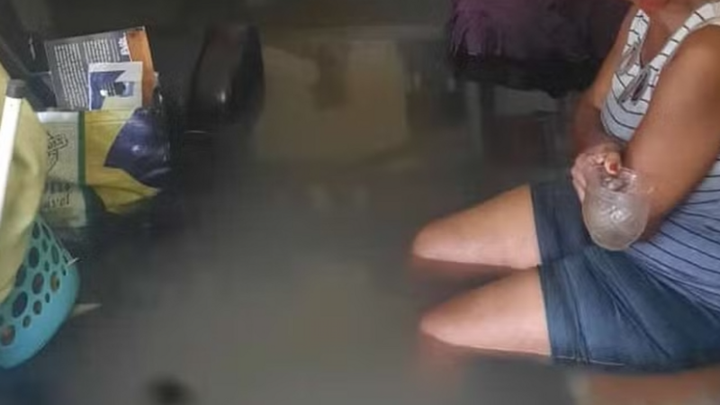 Reconstrução da casa do motorista Valdecir após alagamento 