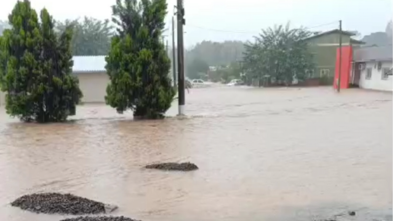 Família Vítima de Alagamento em Sobradinho - RS