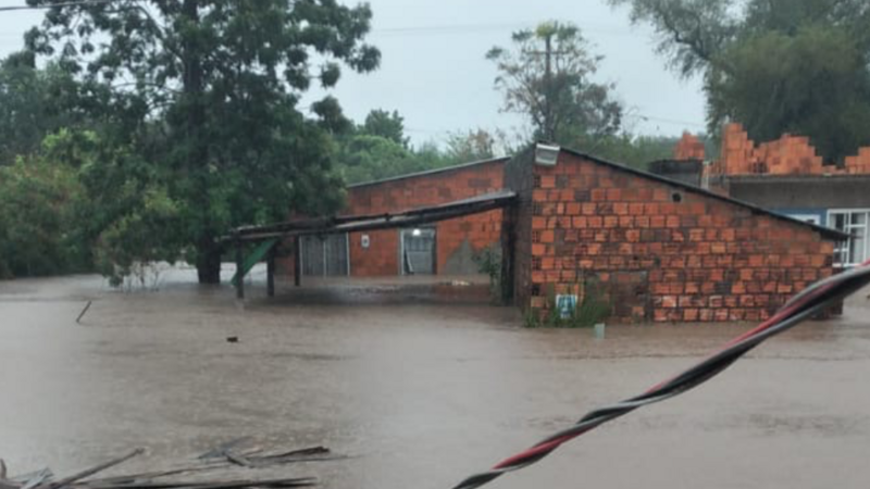 Desabrigados Enchente  Santa Maria