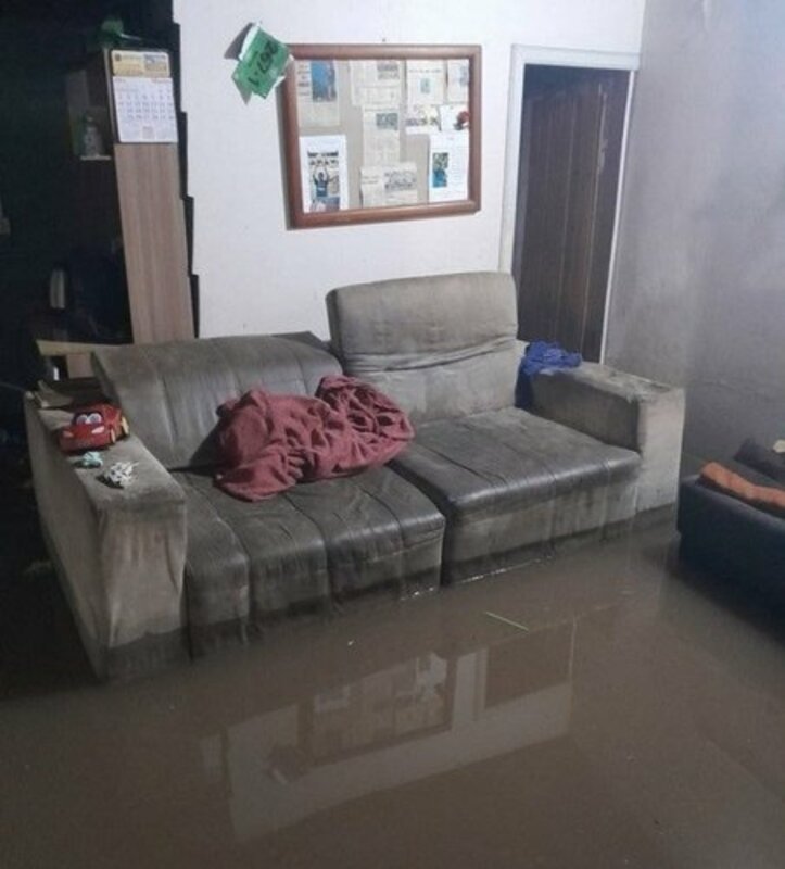 Arrecadação para familiar perca de tudo na chuva (Santa Maria)rs