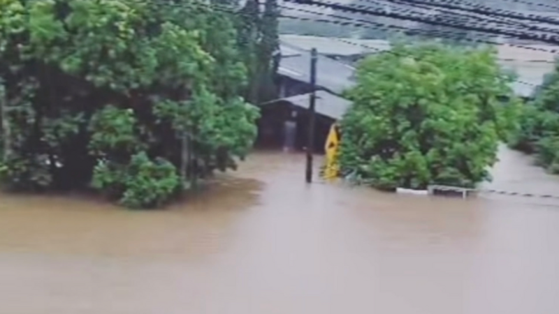 Ajuda para atingidos Enchente Várzea 