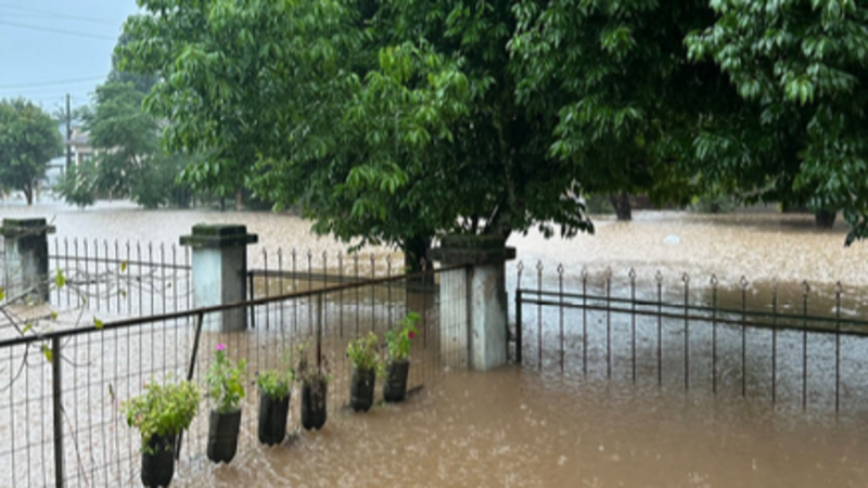 Ajude o Seu Ambrosio, vítima de enchente em VA