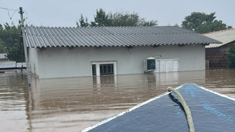 VAKINHA SOLIDÁRIA - ENCHENTE 