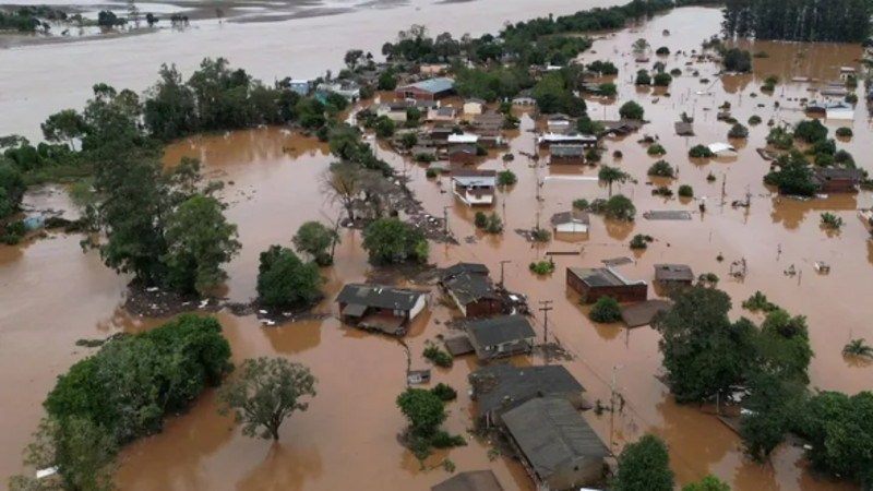 Ajude os colaboradores do Vivendas devastados pela enchente!