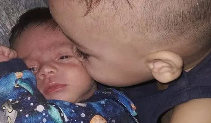 Compras as coisinhas dos meus filhos 