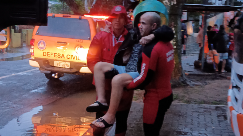 Enchente Família Lopes 