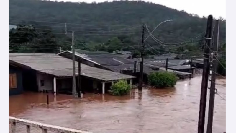 Ajuda para meus familiares atingidos pela enchente em Igrejinha