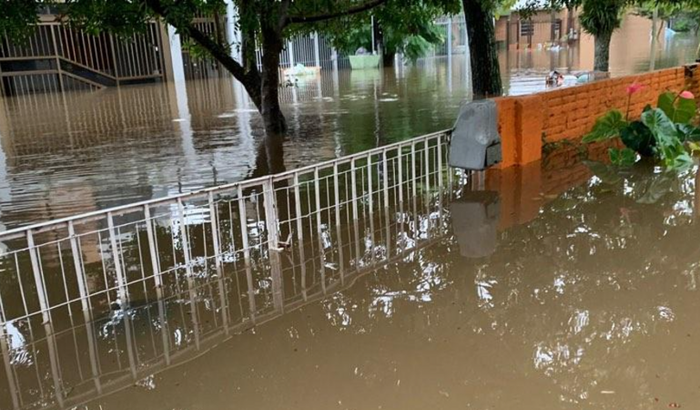 Apoie minha família que perdeu tudo na enchente de Eldorado
